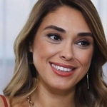 zuhal-topal-kimdir,-evli-mi?-yemekteyiz-sunucusu-zuhal-topal-esi-ve-cocuklari-kac-yasinda?