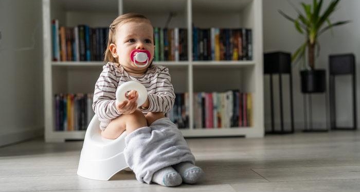 Bebeklerde ishale ne iyi gelir, ishal olan bebeğe ne yedirilir? Bebeklerde ishal nasıl geçer bitkisel çözümler