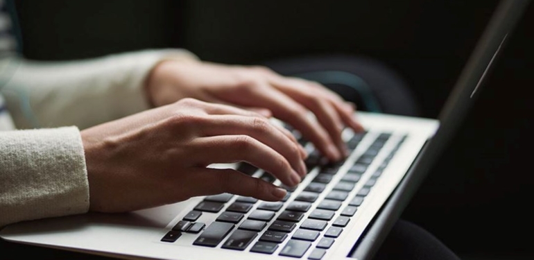 Küresel bilgisayar satışları düştü: En fazla Apple kaybetti