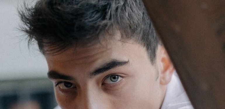 Kardeşlerim Sarp kimdir? Atakan Özkaya kaç yaşında? Atakan Özkaya hangi dizilerde oynadı?