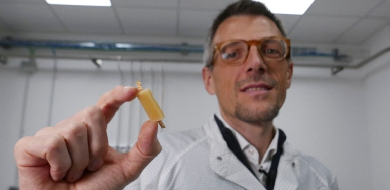 Dünyada bir ilk: Aç kaldığınızda yiyebileceğiniz şarj edilebilir pil üretildi