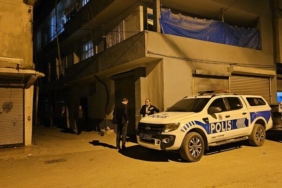 adana’da-arkadasini-yanlislikla-tufekle-vurarak-oldurdugu-one-surulen-cocuk-gozaltina-alindi