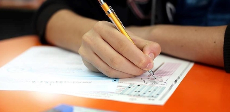 Tatildeki öğrencilerin sınav telaşı