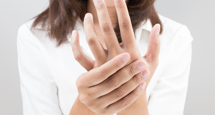 Ayakkabınız ve yüzüğünüz dar gelmeye başladıysa dikkat! Fil hastalığının erken uyarıcı işareti