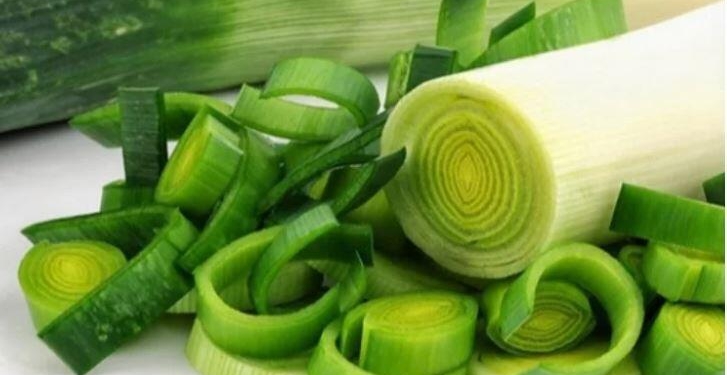 Tam mevsimi olan pırasanın muhteşem faydaları!