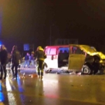 otomobil-ile-minibus-carpisti:-3-olu