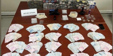 izmir-polisinden-uyusturucu-tacirlerine-sucustu