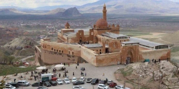 ishak-pasa-sarayi’ni-bayramda-8-bin-kisi-ziyaret-etti