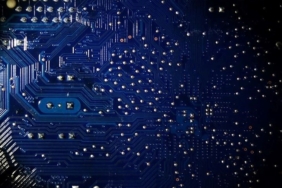 mikrocip-devi-rekor-zarar-acikladi