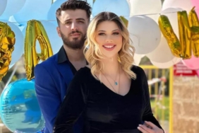 guzel-oyuncu-anne-oluyor