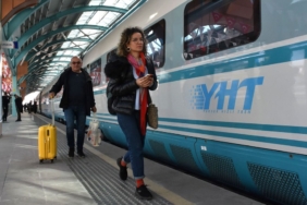 ankara-sivas-hizli-tren-seferlerine-yogun-ilgi