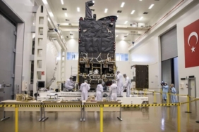 turkiye’nin-ilk-yerli-haberlesme-uydusu-2024’te-firlatilacak