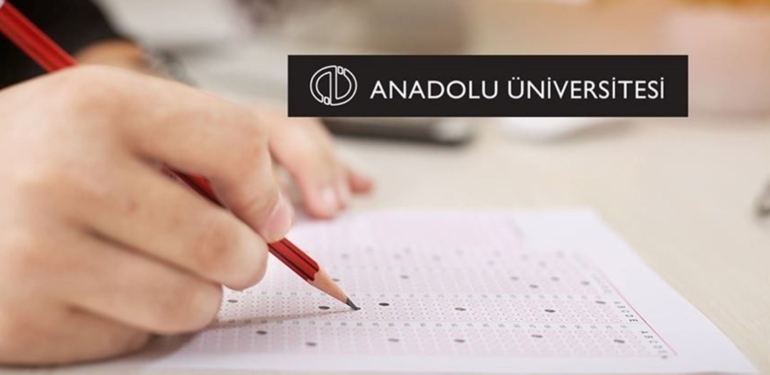 AÖF ara sınavları nasıl olacak? Online mı, yüz yüze mi? YÖK Başkanı Özvar açıkladı