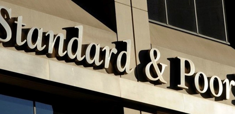 Standard Poor’s Türkiye’nin kredi not görünümünü revize etti