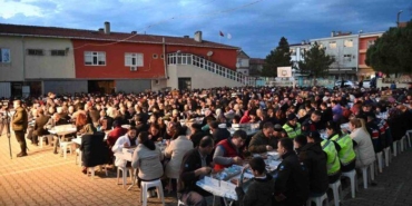 tekirdag’da-toplu-iftarlar-devam-ediyor