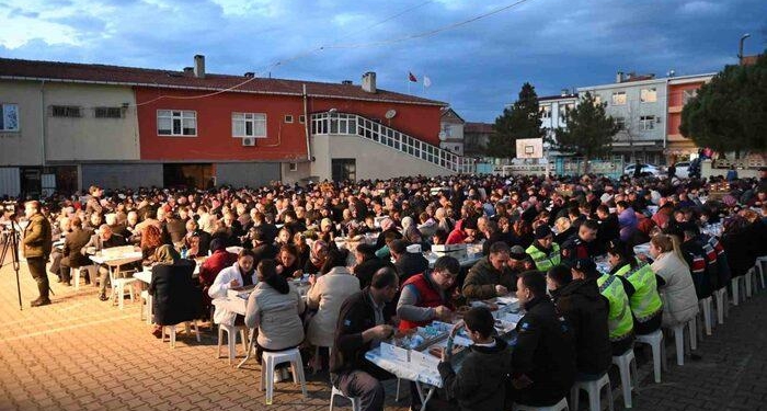 Tekirdağ’da toplu iftarlar devam ediyor