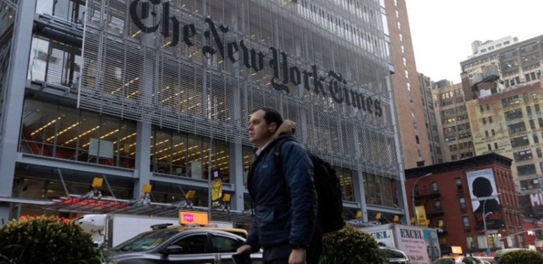 Twitter, New York Times’ın “mavi tik”ini iptal etti