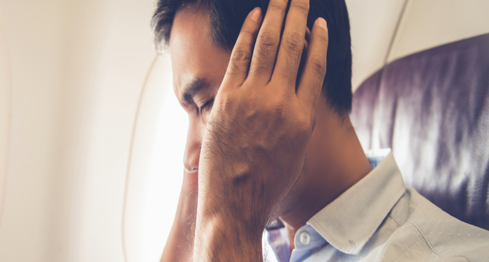 Yaşanan kulak ağrılarını görmezden gelmeyin! Ciddi hastalıkların uyarıcısı olabilir