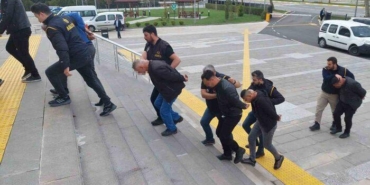 kiz-isteme-olayinda-2-kisinin-oldugu-kavgaya-iliskin-8-kisi-adliyeye-sevk-edildi