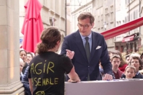 cevreciler-bu-kez-program-basti!-kendini-masaya-yapistirdi