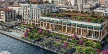 bogaz-manzarasi-ve-bauhaus-tasarimiyla-sehrin-yeni-populer-mekani:-peninsula-istanbul