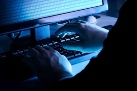 iran-disisleri-bakanligi’nin-internet-sitesi-hacklendi