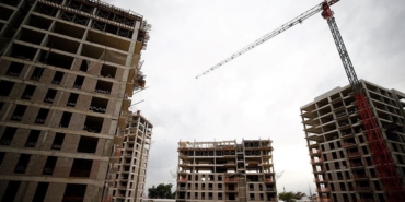 zeytinburnu-bestelsiz-mahallesi-donusuyor:-300-konut-teslim-edildi