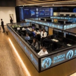 borsa-gune-yatay-azalisla-basladi