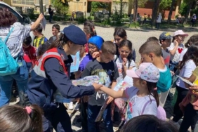 antik-kenti-ziyarete-gelen-ogrencilere-hayvan-ve-doga-sevgisi-anlatildi