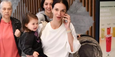 cemre-kemer-kiziyla-alisveriste