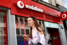 vodafone-11-bin-kisiyi-cikaracak