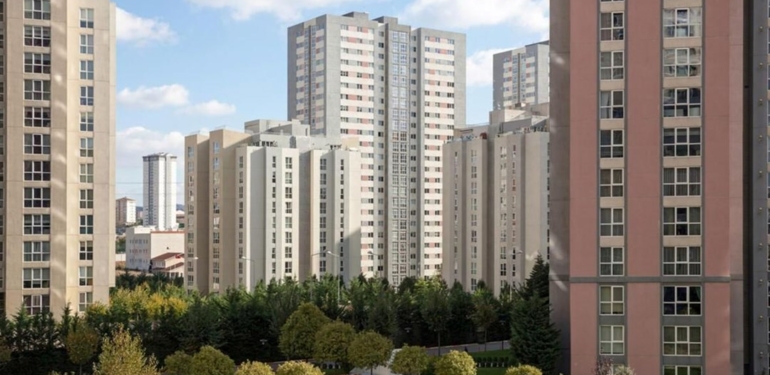 Site yöneticilerine mesleki yeterlilik belgesi dönemi