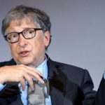 bill-gates’ten-yapay-zeka-uyarisi:-buyuk-sirketlerin-sonunu-getirebilir