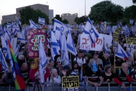 israil’de-protestolar-ikiye-cikti