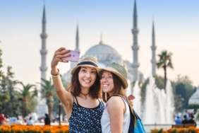turkiye’ye-nisan-ayinda-3,3-milyon-turist-geldi
