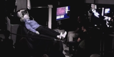 elon-musk,-insan-beynine-cip-takacak