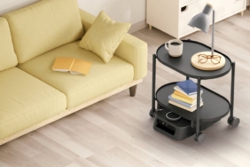 japonya’da-sozlu-komutla-esya-tasiyan-ev-robotu-satisa-cikti