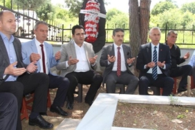 solingen-faciasinda-hayatini-kaybedenler-amasya’daki-kabirleri-basinda-anildi