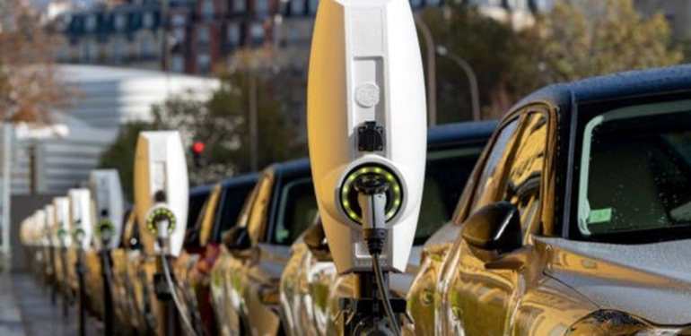 Fransa elektrikli otomobiller için ilk pil fabrikasını kuruyor