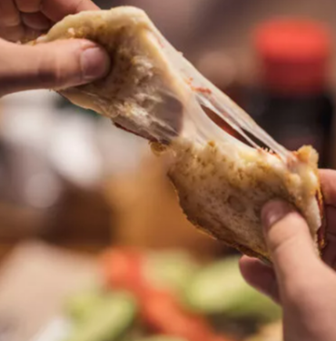 kardiyolog-kalp-sagligi-icin-uzak-durmaniz-gereken-hatalari-paylasti!-kalp-sagligina-verilen-en-buyuk-zarar…