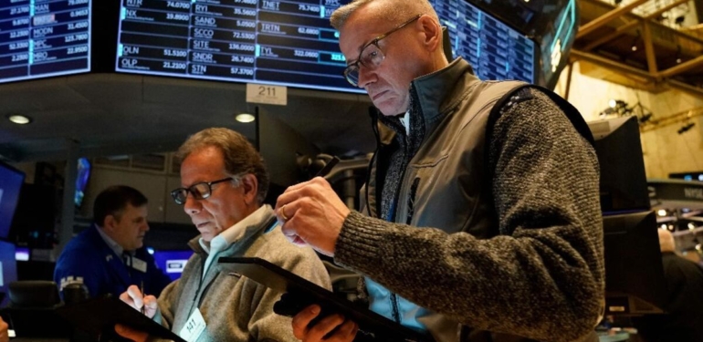 Borç anlaşması sonrası Wall Street’te yatay açılış