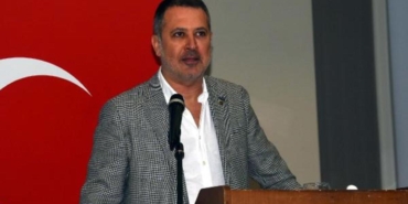 karsiyaka-samet-aybaba,-yasin-oztekin-ve-tarik-camdal’i-istiyor!