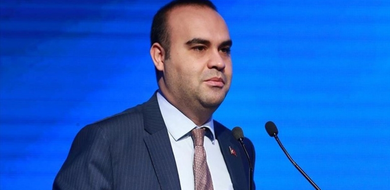 Mehmet Fatih Kacır kimdir? Yeni Sanayi ve Teknoloji Bakanı Mehmet Fatih Kacır kaç yaşında ve hangi görevlerde bulundu?