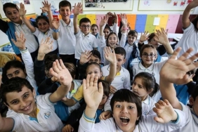 okullar-ne-zaman-kapanacak,-karneler-hangi-gun-alinacak?-(2023-meb-okullarin-kapanis-tarihi)