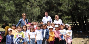 cevre-gunu’nde-ogrenciler-50-bin-tohum-ekti