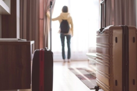 fiyatlar-artti,-bu-sene-planlar-otele-degil-memlekete