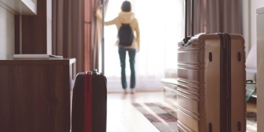 fiyatlar-artti,-bu-sene-planlar-otele-degil-memlekete