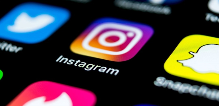 Instagram da kervana katıldı: Yapay zeka sohbet botu geliyor