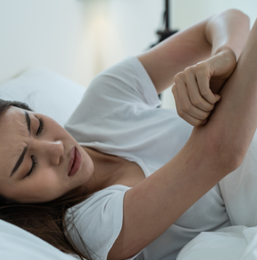 kanserin-bilinmeyen-belirtisine-dikkat!-geceleri-artis-gosteriyor