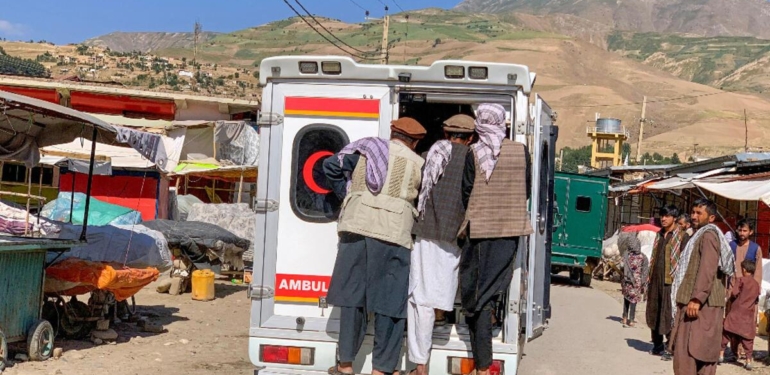 Afganistan’da öldürülen Taliban yetkilisinin cenaze töreninde patlama: 11 ölü